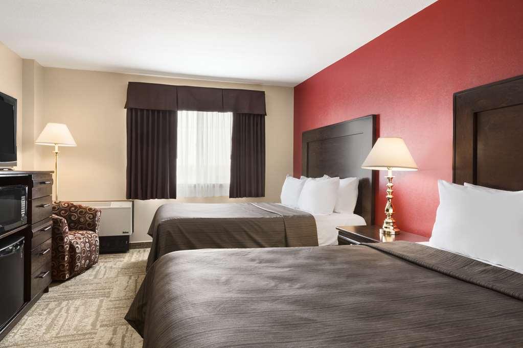 Coast Swift Current Hotel מראה חיצוני תמונה